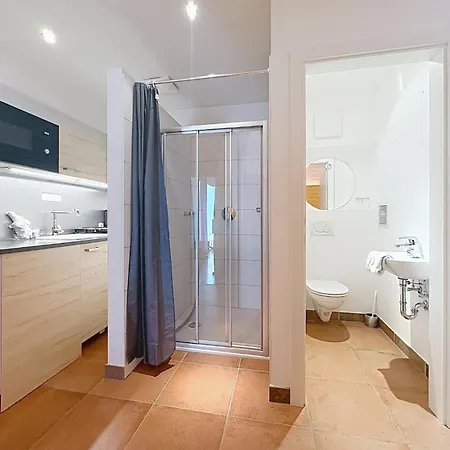 Sweet Edelweiss 5a By Interhome Apartman Kaprun